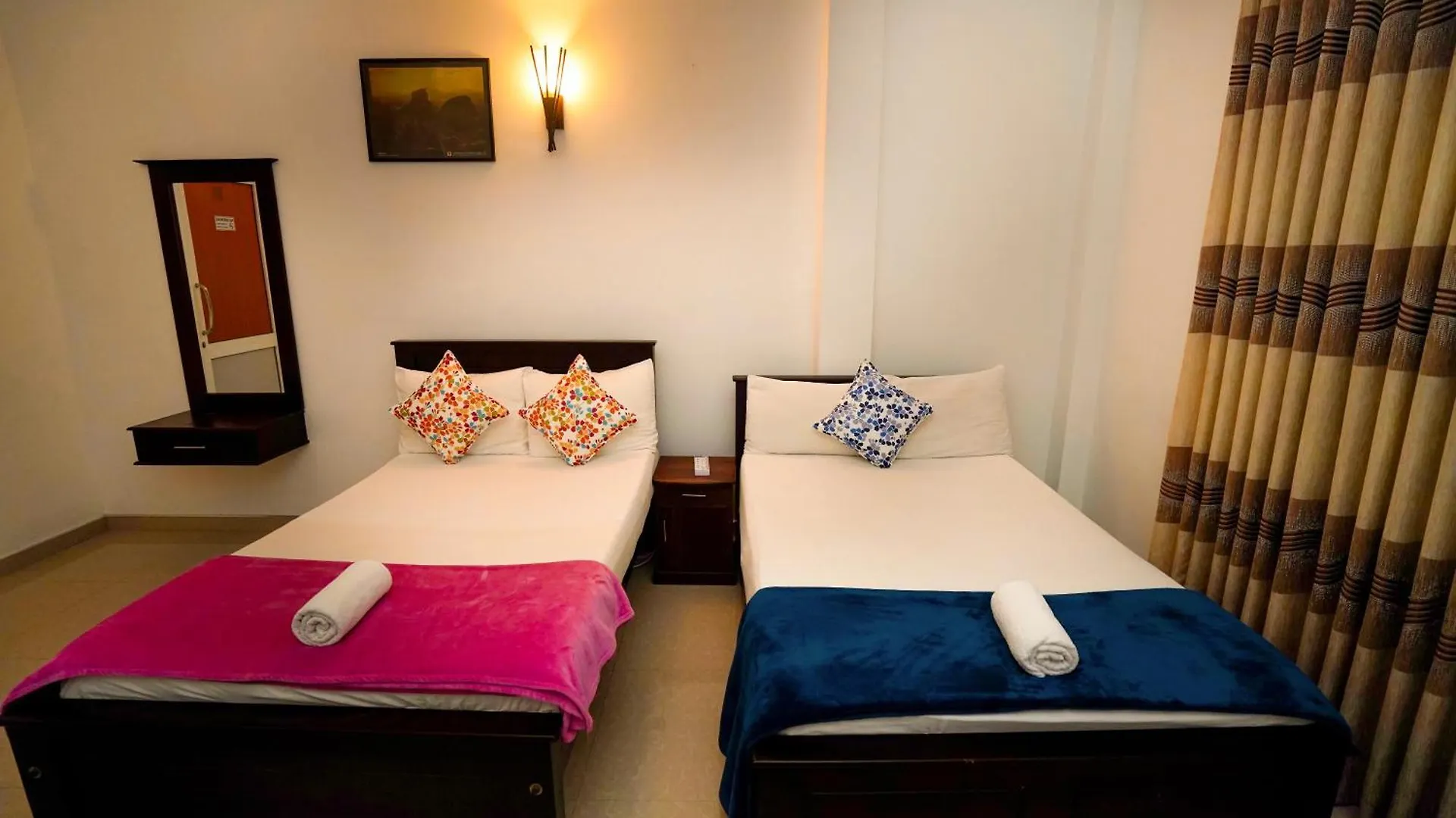 Airport 4 Season Transit Hotel Katunayake